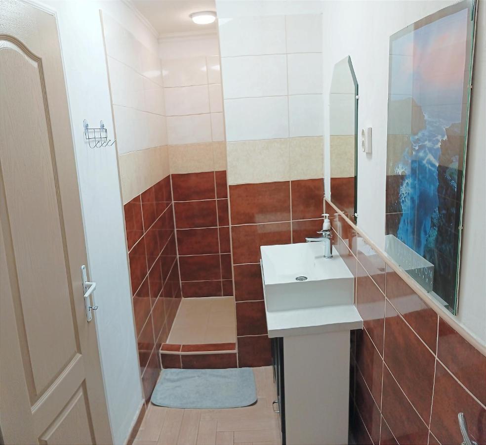 Sarahome4 Center Szegedin Exterior foto